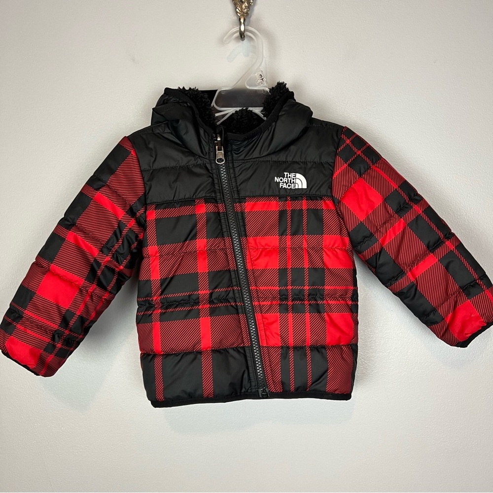 The North Face Infant Reversible Mount Chimborazo Jacket Plaid Red Black 12-18M